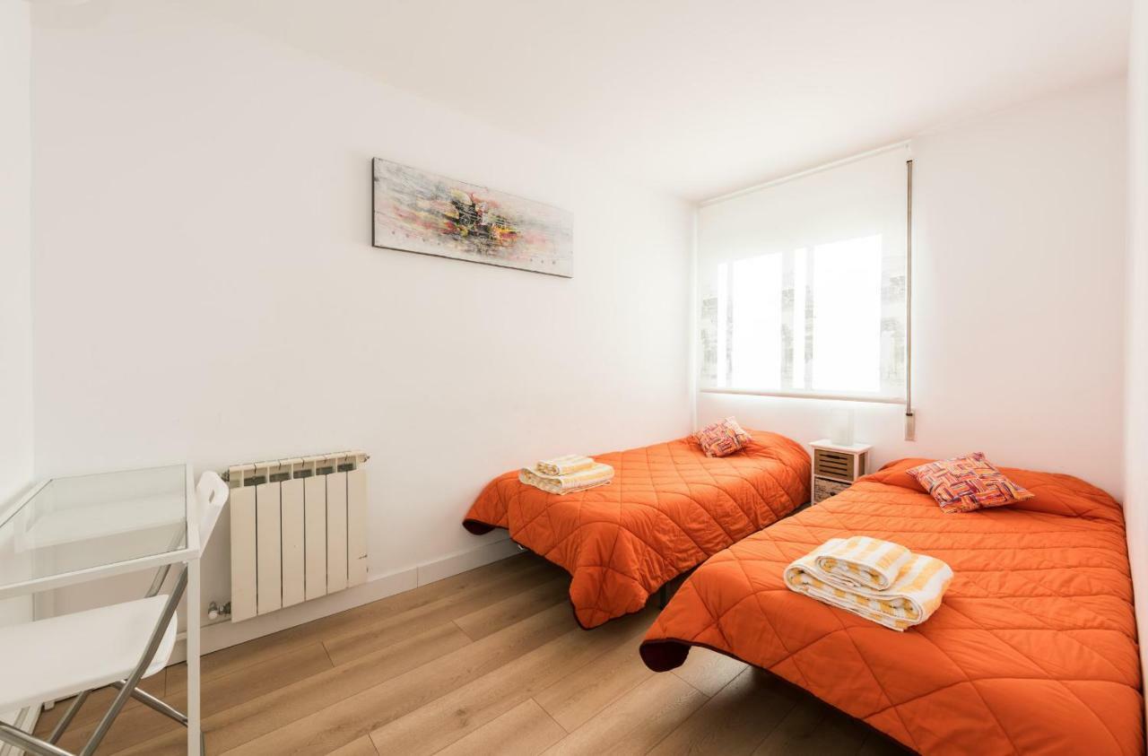 Ever House Ifema Mar De Cristal Madrid Ngoại thất bức ảnh